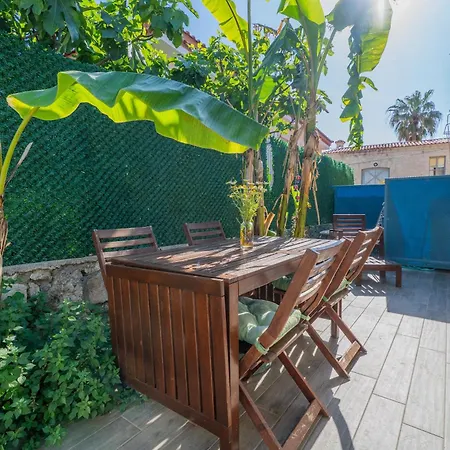 بيت للعطل Nar Alacati Private Jacuzzi House